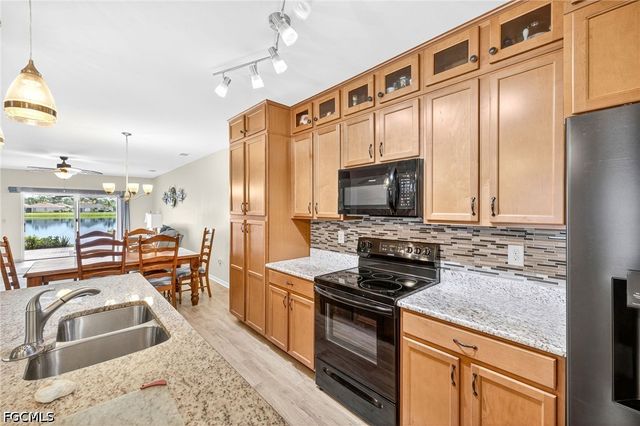 20038 Fiddlewood AVE, North Fort Myers, FL 33917