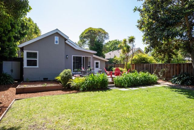 87 Markham Avenue, Redwood City, CA 94063