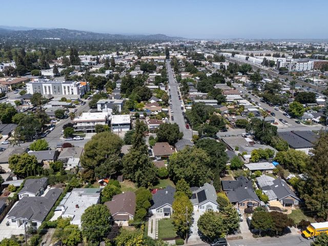 87 Markham Avenue, Redwood City, CA 94063