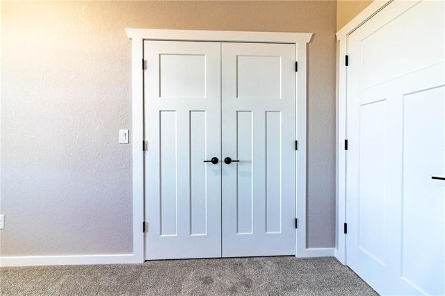 106 W Lake Shore Drive, Windsor, MO 65360