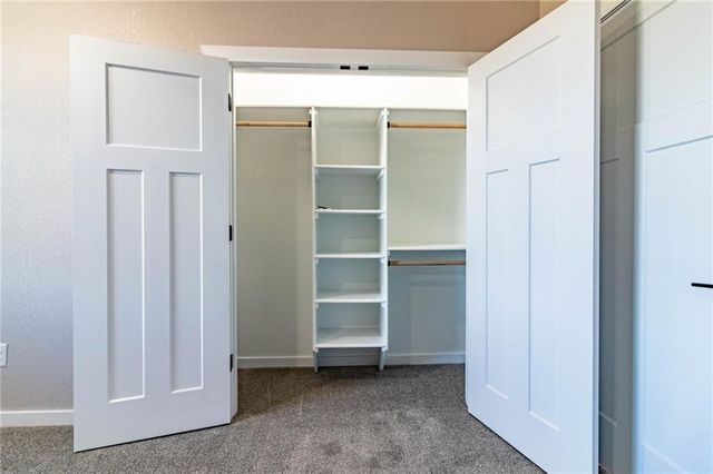 106 W Lake Shore Drive, Windsor, MO 65360