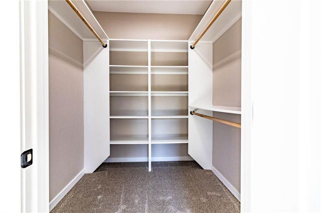 106 W Lake Shore Drive, Windsor, MO 65360