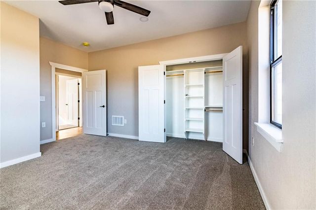 106 W Lake Shore Drive, Windsor, MO 65360