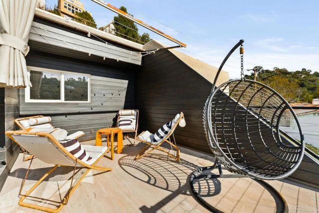 3866 Alta Mesa Drive, Studio City, CA 91604