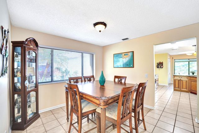 1839 NW 93rd Way, Plantation, FL 33322