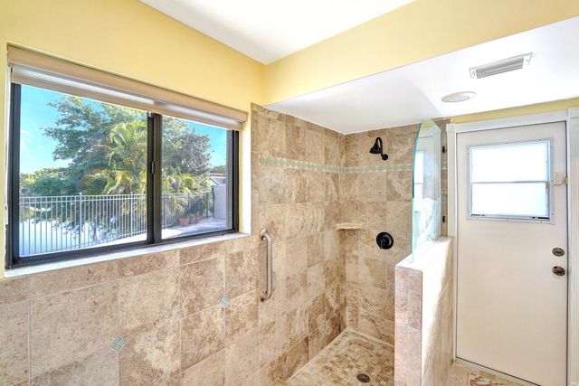 1839 NW 93rd Way, Plantation, FL 33322