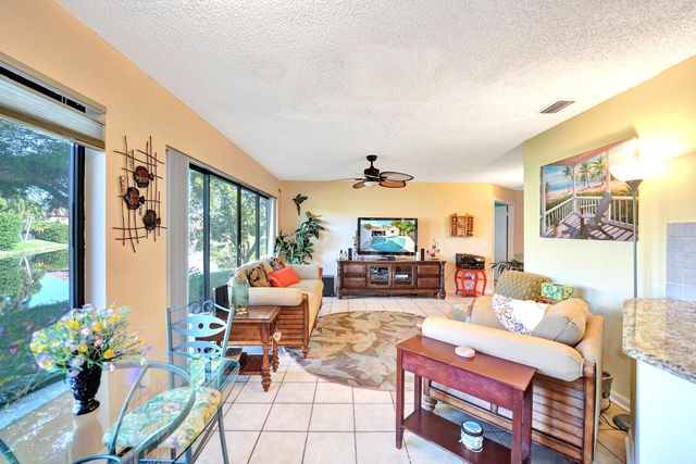1839 NW 93rd Way, Plantation, FL 33322