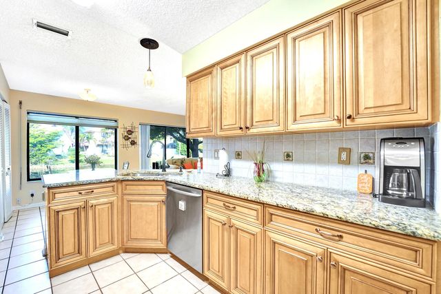 1839 NW 93rd Way, Plantation, FL 33322