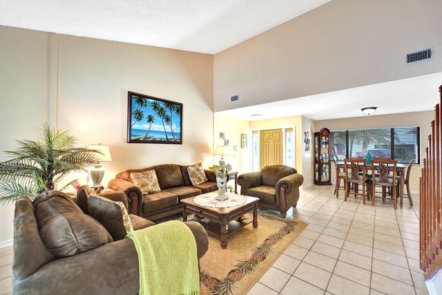 1839 NW 93rd Way, Plantation, FL 33322