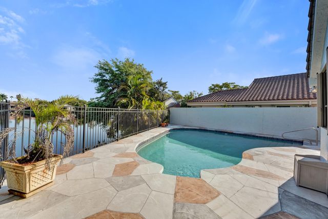 1839 NW 93rd Way, Plantation, FL 33322