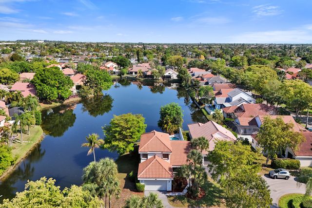 1839 NW 93rd Way, Plantation, FL 33322