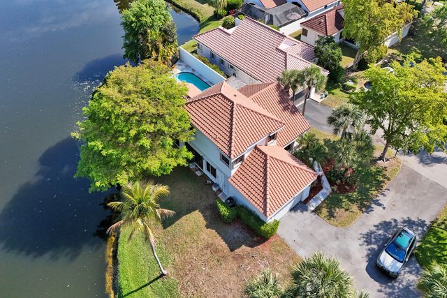 1839 NW 93rd Way, Plantation, FL 33322