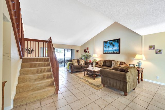 1839 NW 93rd Way, Plantation, FL 33322