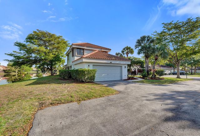 1839 NW 93rd Way, Plantation, FL 33322