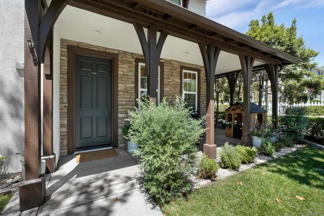 2 Ferrensby, Ladera Ranch, CA 92694