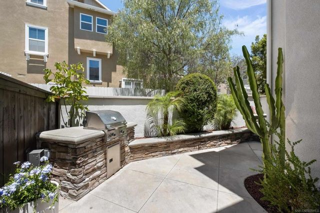 2 Ferrensby, Ladera Ranch, CA 92694