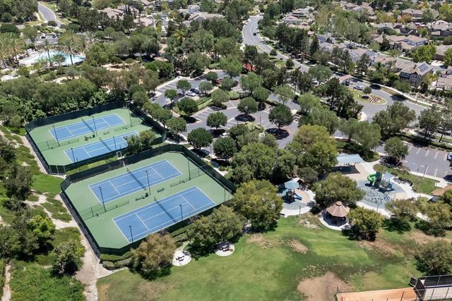 2 Ferrensby, Ladera Ranch, CA 92694