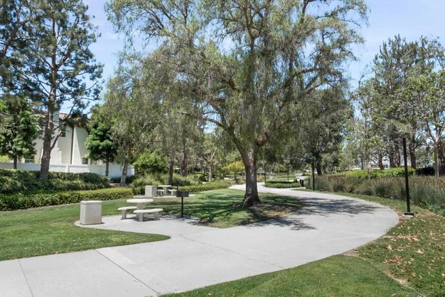 2 Ferrensby, Ladera Ranch, CA 92694