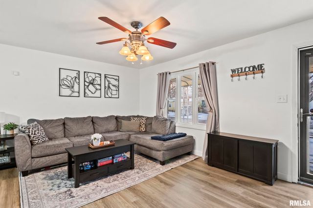 1016 JOHNSON Lane, Springfield, IL 62702