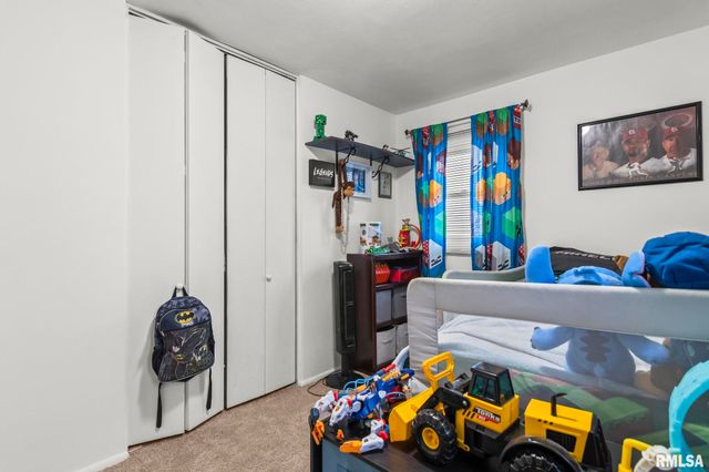 1016 JOHNSON Lane, Springfield, IL 62702