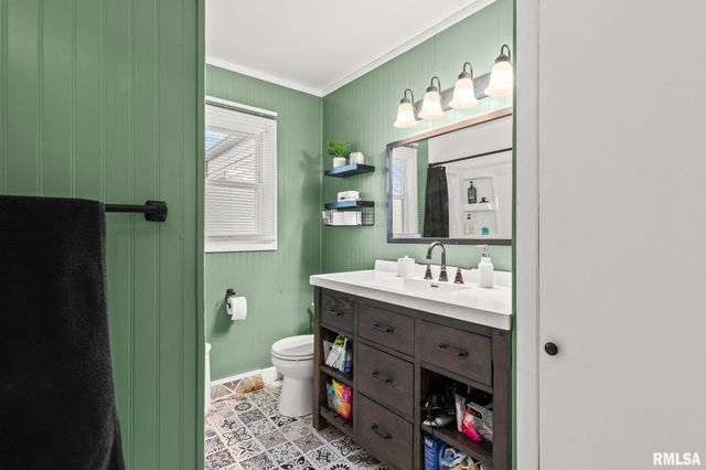 1016 JOHNSON Lane, Springfield, IL 62702