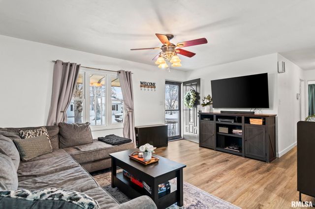 1016 JOHNSON Lane, Springfield, IL 62702