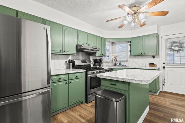 1016 JOHNSON Lane, Springfield, IL 62702