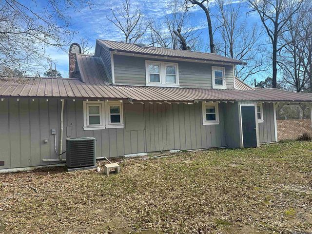 30409 N Willow St, Livingston, LA 70754