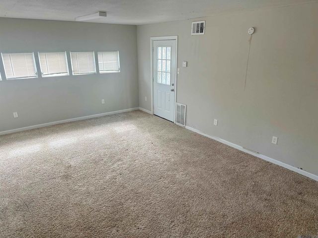 30409 N Willow St, Livingston, LA 70754