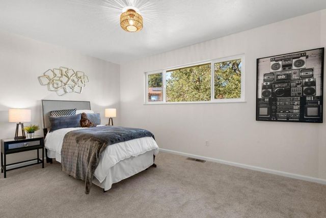 135 Belmont Street, Santa Cruz, CA 95060