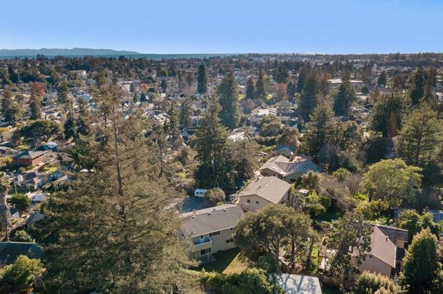 135 Belmont Street, Santa Cruz, CA 95060