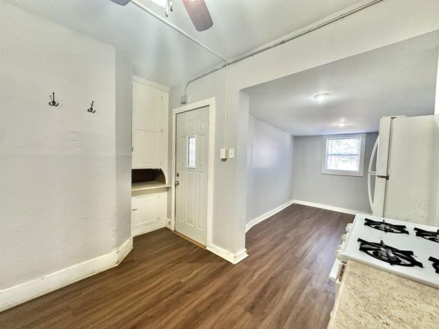 957 W Grand Avenue, Beloit, WI 53511