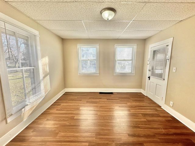 957 W Grand Avenue, Beloit, WI 53511