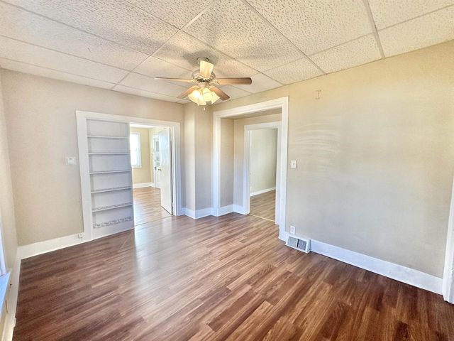 957 W Grand Avenue, Beloit, WI 53511