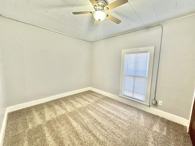 957 W Grand Avenue, Beloit, WI 53511