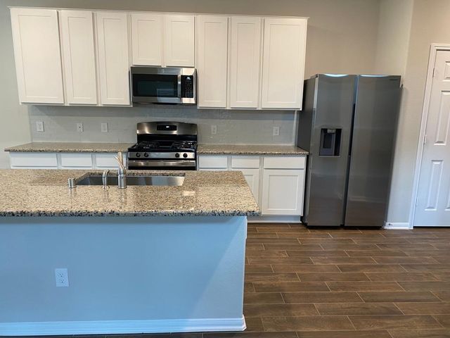 3311 Owl Hollow Drive, Rosenberg, TX 77471