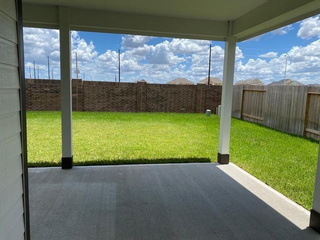 3311 Owl Hollow Drive, Rosenberg, TX 77471