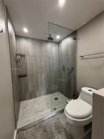 600 NE 36th St 1917, Miami, FL 33137