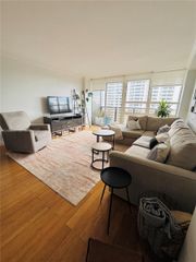 600 NE 36th St 1917, Miami, FL 33137