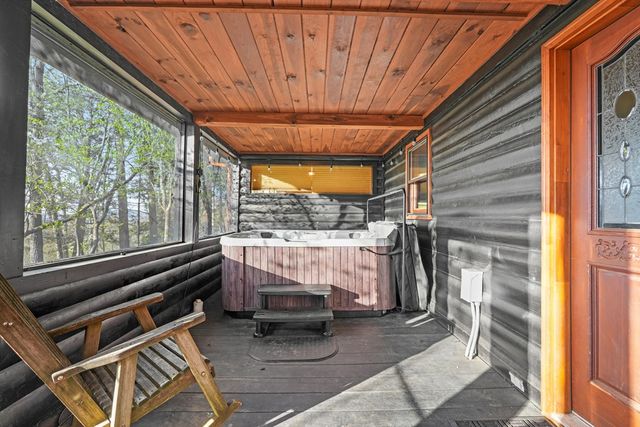 299 Eagles Nest Mountain Road, Blue Ridge, GA 30513