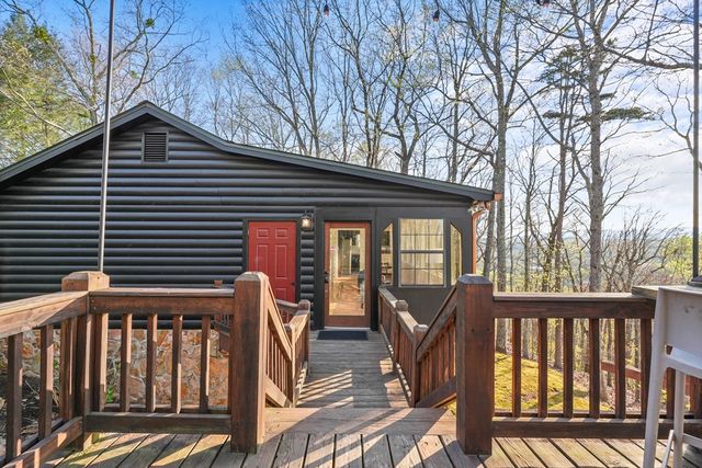 299 Eagles Nest Mountain Road, Blue Ridge, GA 30513