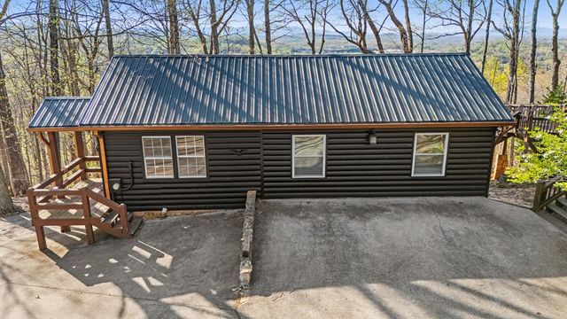 299 Eagles Nest Mountain Road, Blue Ridge, GA 30513