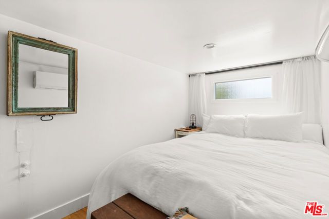 6612 Waring Avenue, Los Angeles, CA 90038