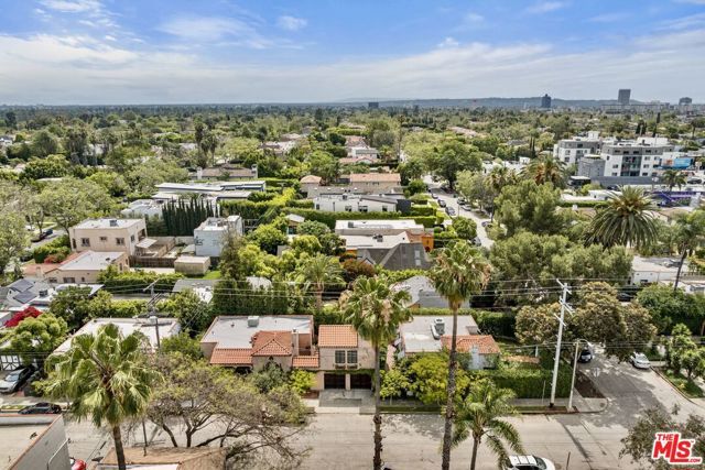 6612 Waring Avenue, Los Angeles, CA 90038