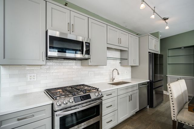 701 S Wells Street 804, Chicago, IL 60607