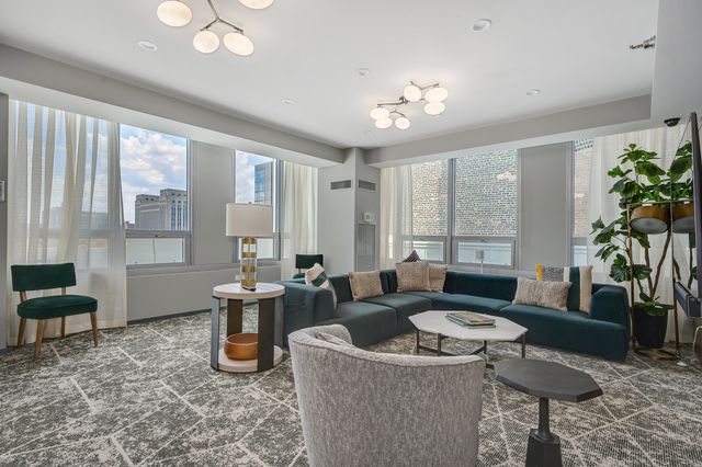 701 S Wells Street 804, Chicago, IL 60607