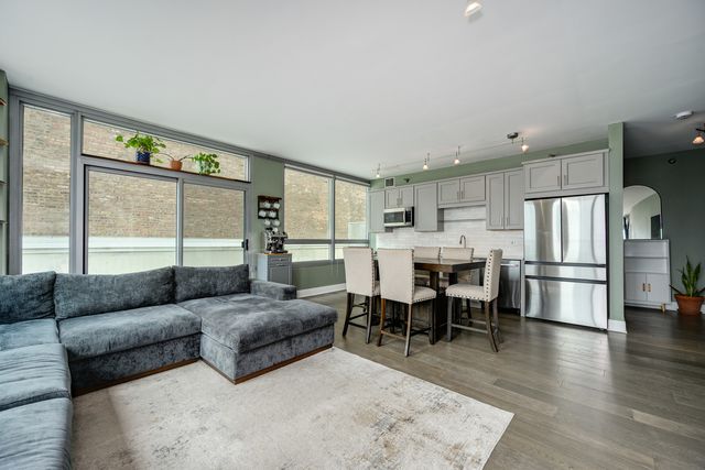 701 S Wells Street 804, Chicago, IL 60607