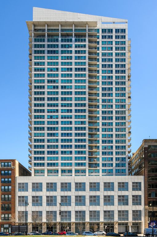 701 S Wells Street 804, Chicago, IL 60607