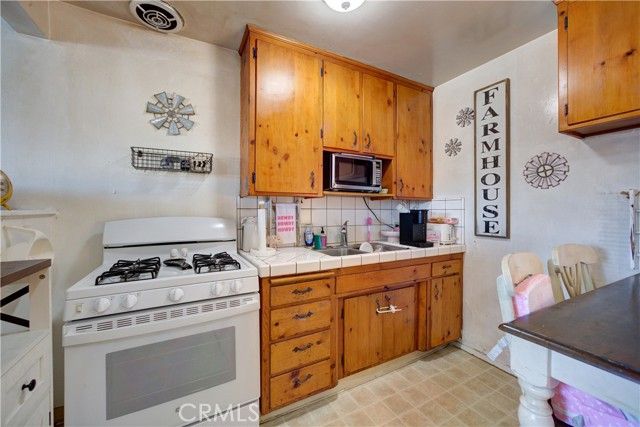 1700 22nd Street, Oceano, CA 93445