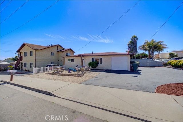 1700 22nd Street, Oceano, CA 93445